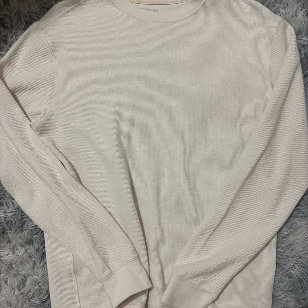 American Eagle Outfitters Men's Off-White Crewneck Sweater